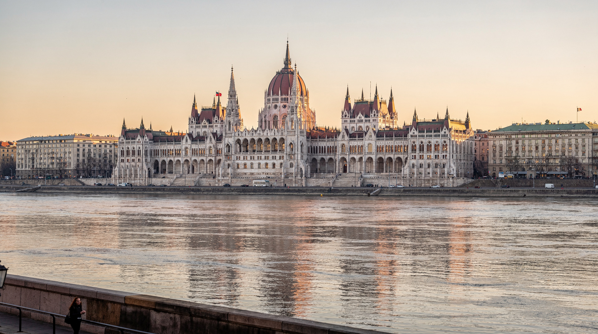Budapest without tourists: what the city looked like in May 2020 — A resident's-eye view of Budapest during the pandemic shutdown — empty ruin bars