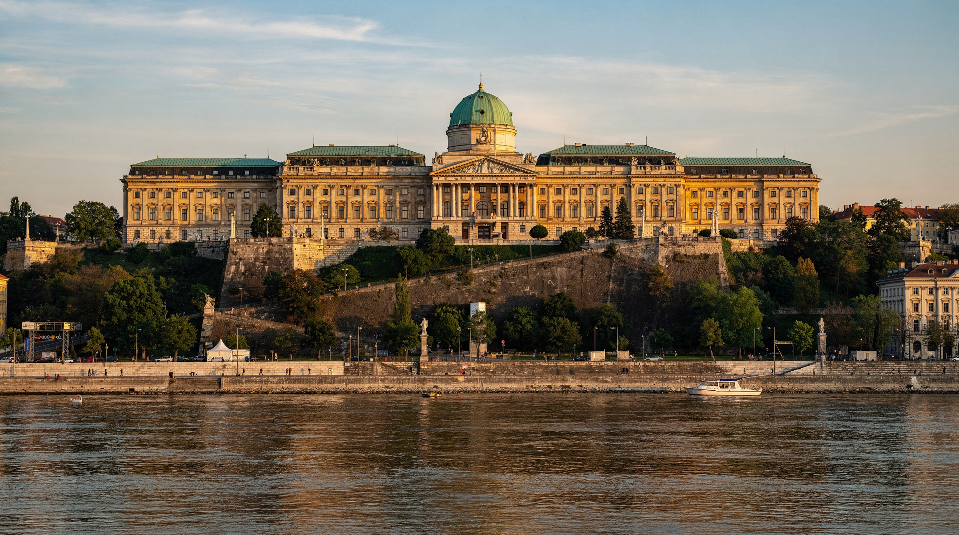 Buda Castle guide: visiting the Royal Palace and Castle District