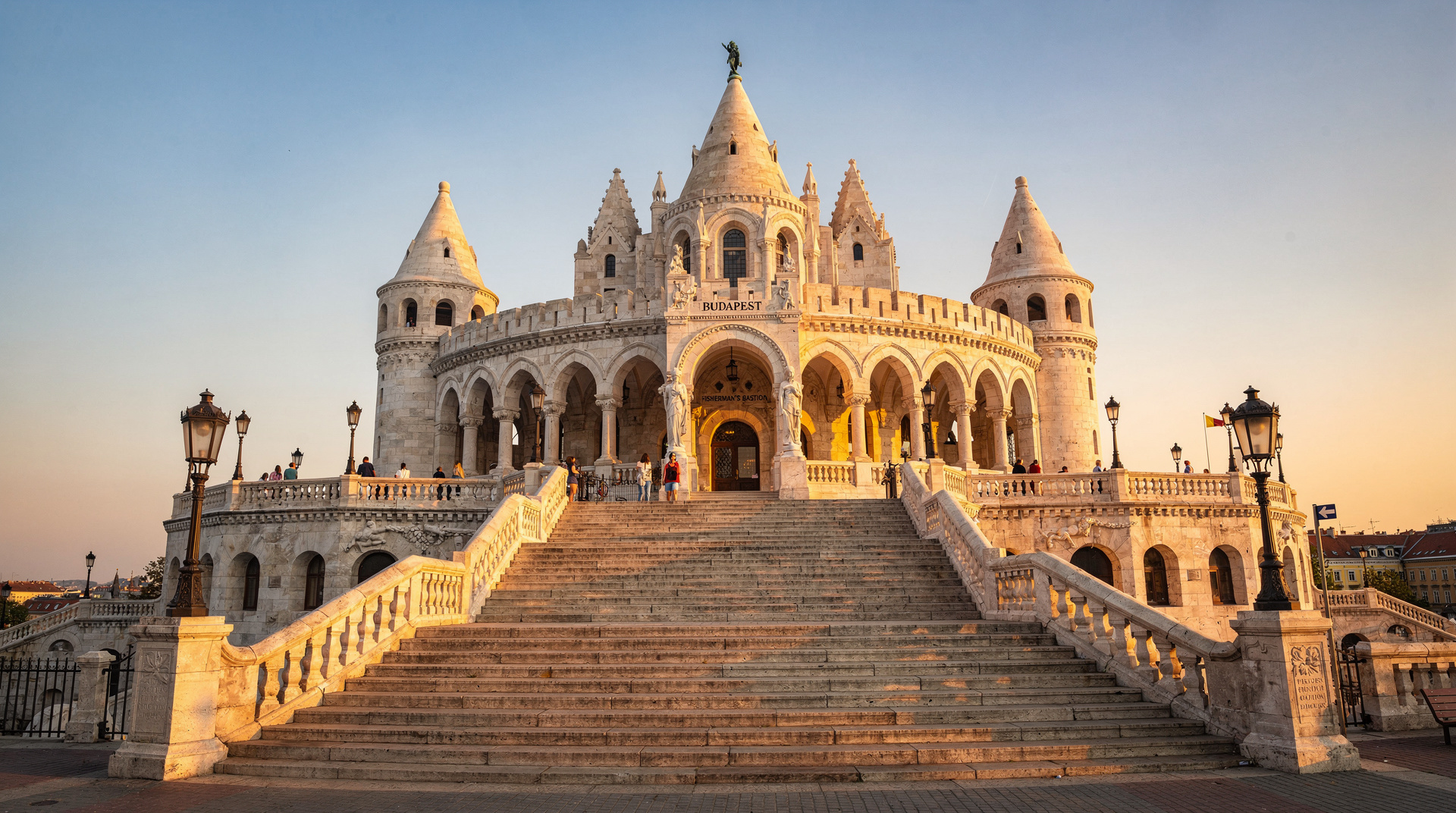 Fisherman's Bastion guide: views, entry and how to visit