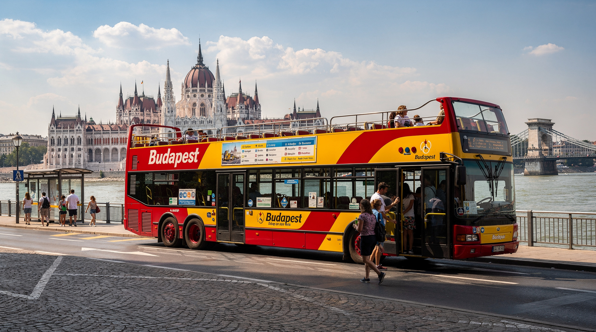 Hop-on hop-off Budapest: Big Bus tour review with Danube cruise (2026) — Honest Big Bus hop-on hop-off review with Danube cruise: routes, stops, price in